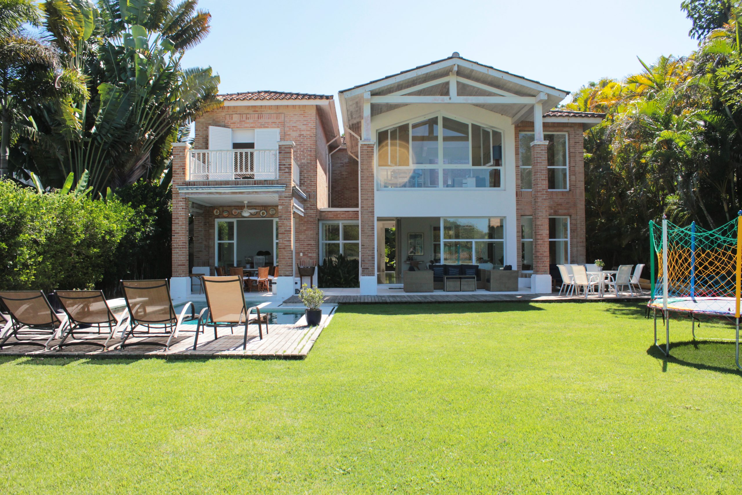 1.2 jardim e piscina