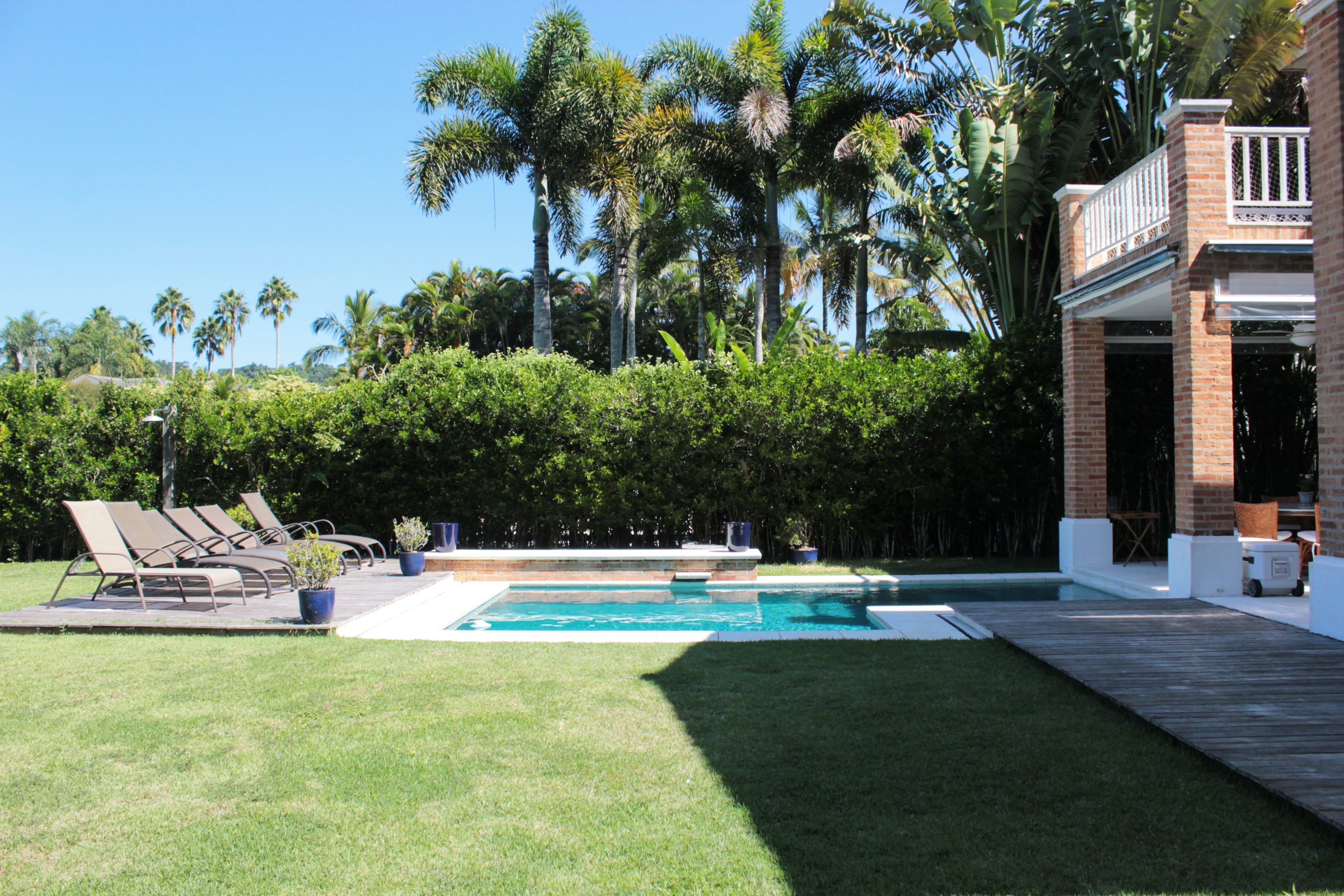 1.4 jardim e piscina