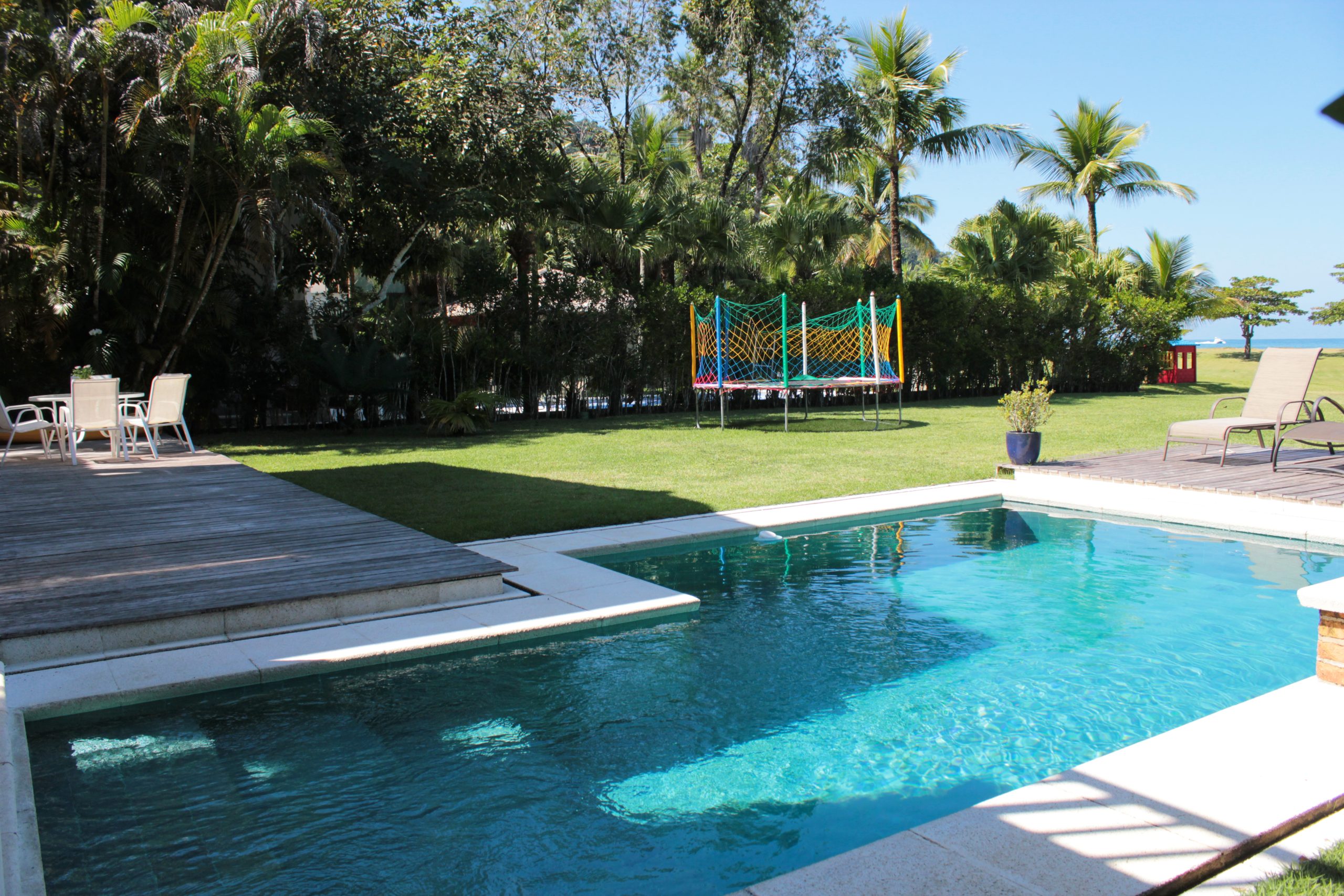 1.6 piscina e jardim
