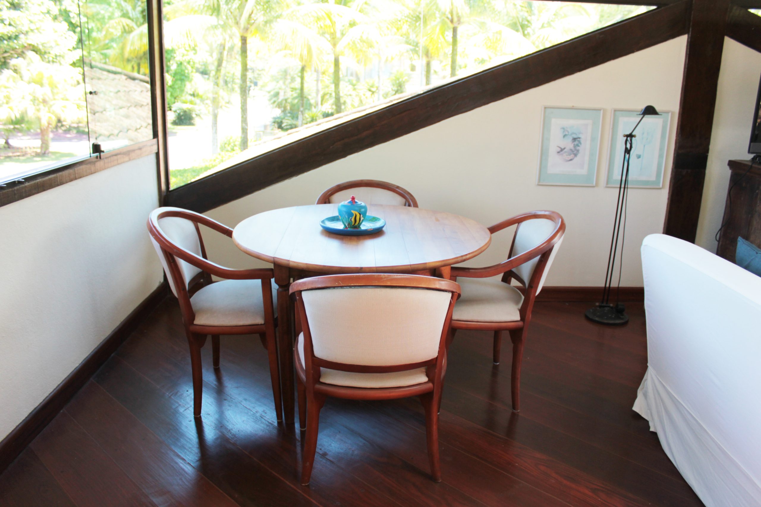 2.9 - sala de TV:jogos piso superior