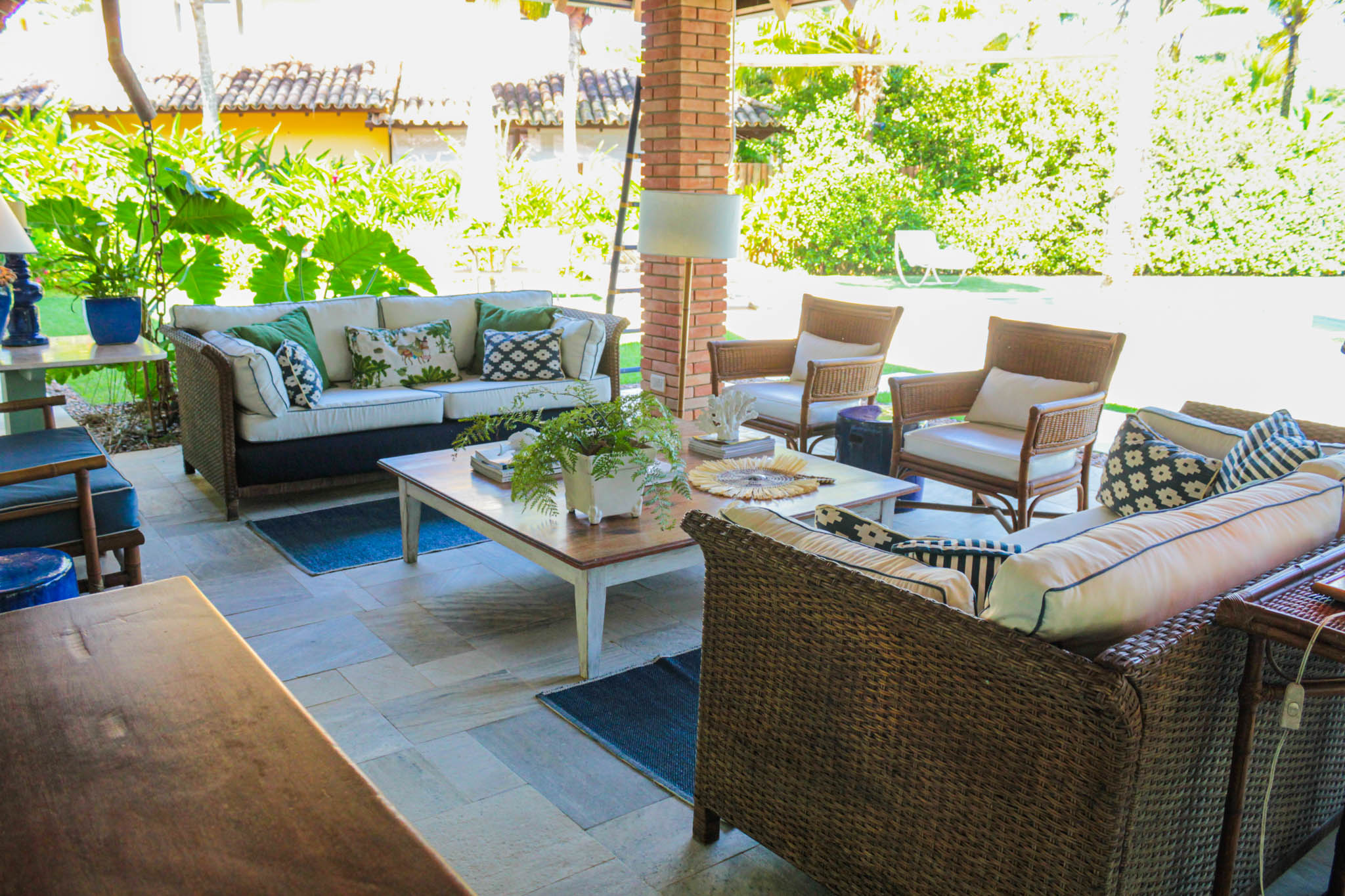 8:45 Terraço com acesso a sala de estar