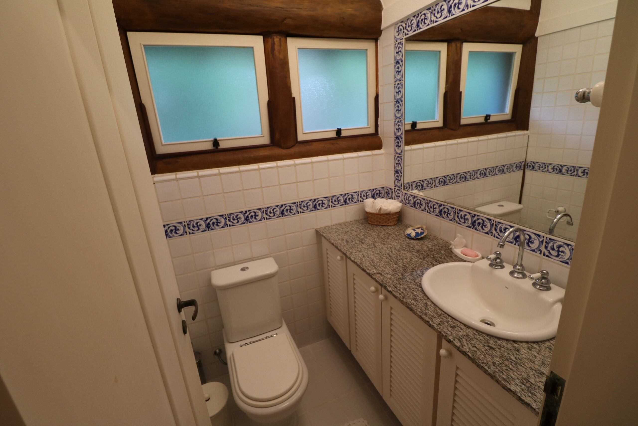 Cópia de Banho 4 terreo