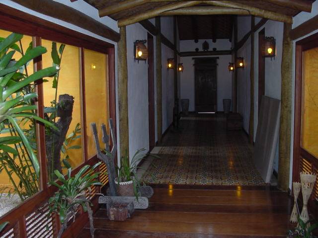 Cópia de Corredor suites e acesso principal