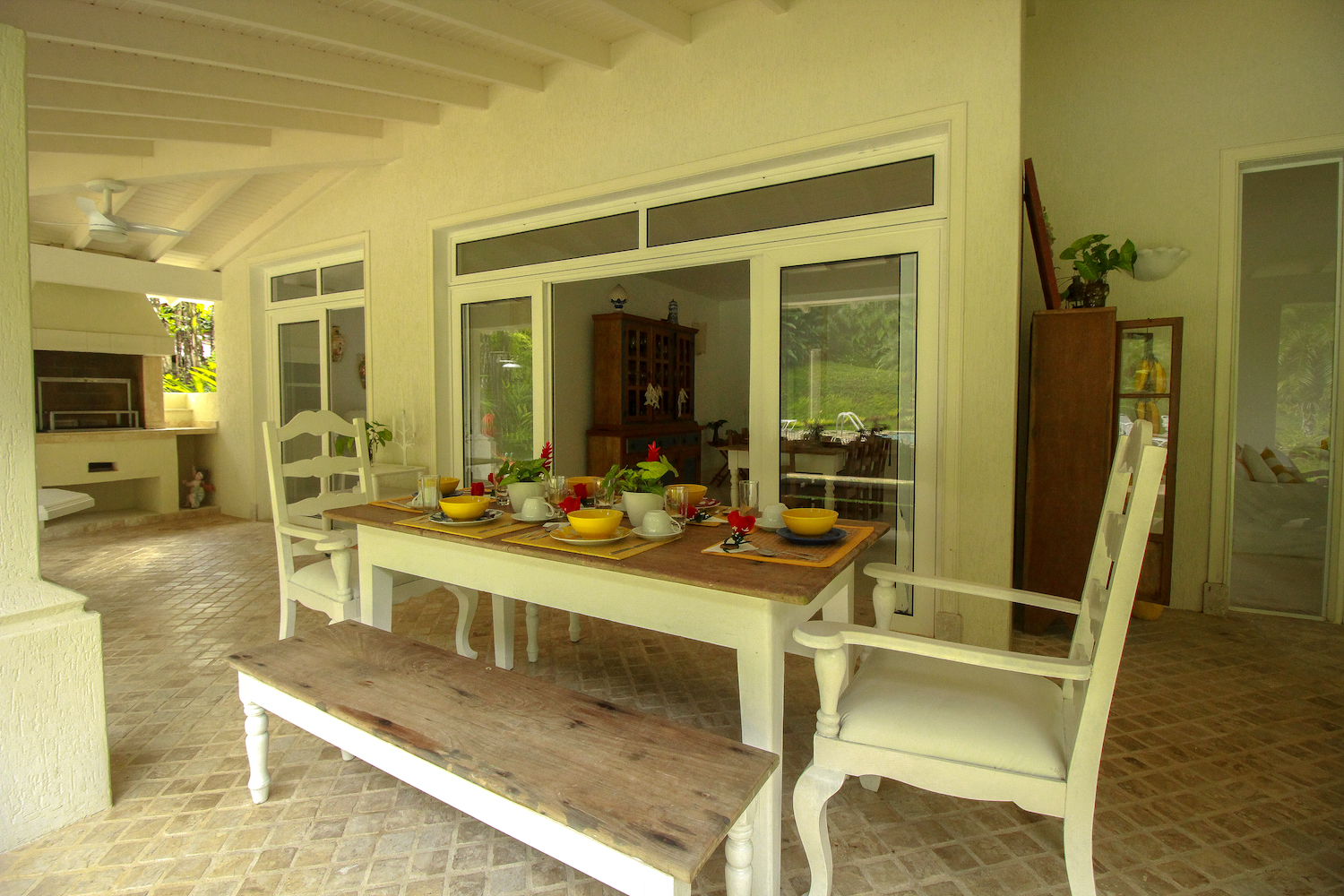 Cópia de área externa_mesa almoço 1-2