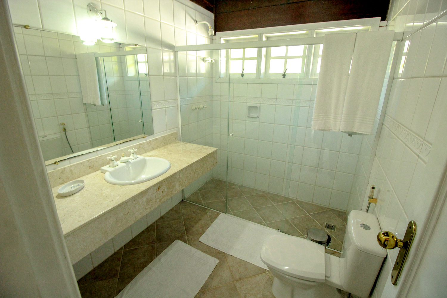 Cópia de suíte 3_banheiro-2