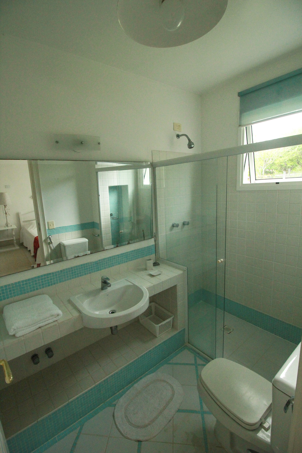 Cópia de suíte inferior_banheiro 2-2