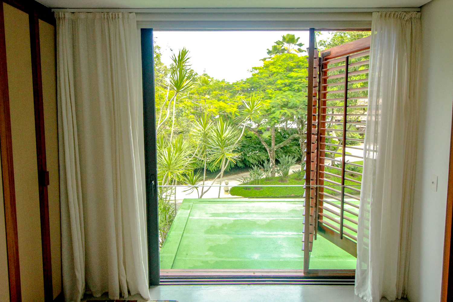 Cópia de suíte principal_vista para rua-3